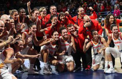 España celebra el bronce en el Mundial de Tenerife