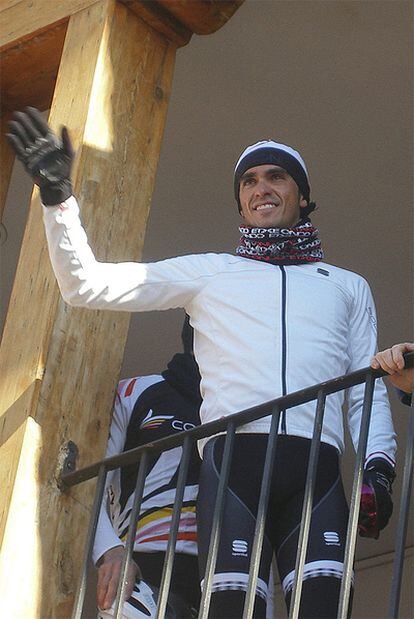 Contador da las gracias a los aficionados que ayer se manifestaron en Pinto en su apoyo.