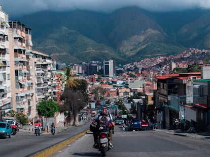 Una de las calles del barrio de Petare, en Caracas, en diciembre pasado.