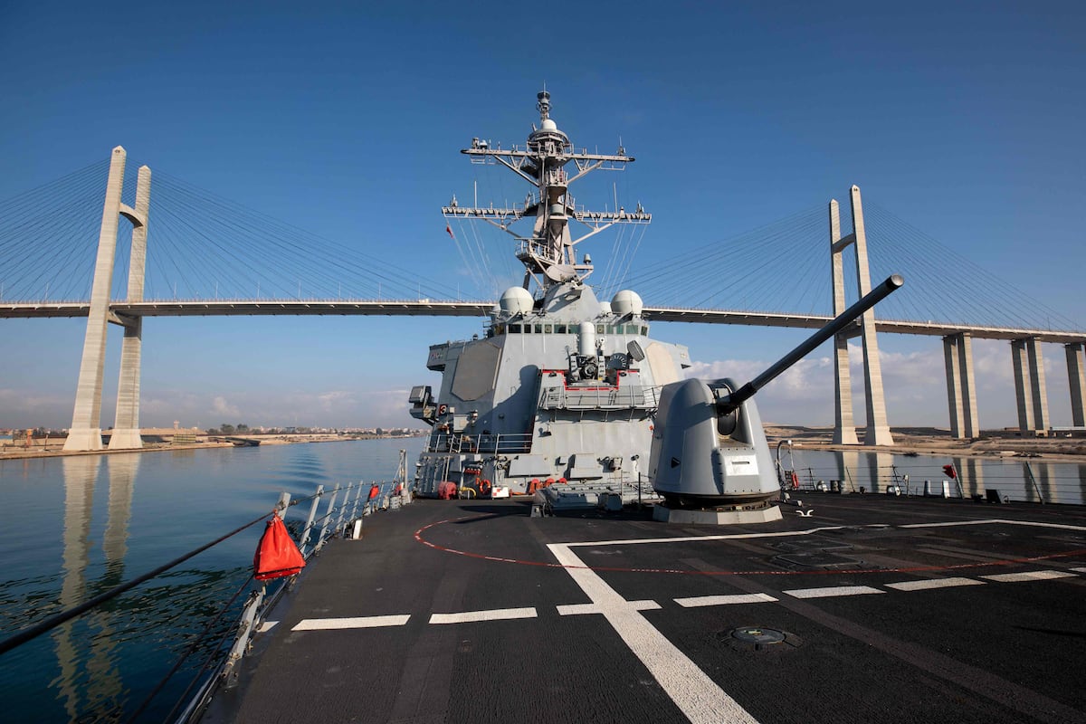 Los ataques contra objetivos de la milicia Huthi en Yemen acercan al mar Rojo al abismo | Internacional