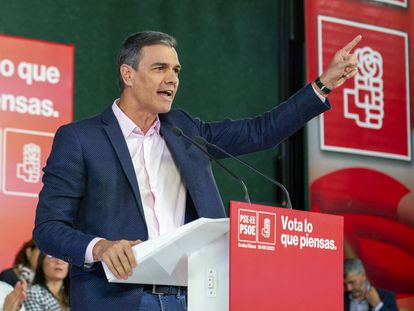 El presidente del Gobierno y líder del PSOE, Pedro Sánchez, participaba el lunes en un acto electoral en Vitoria.