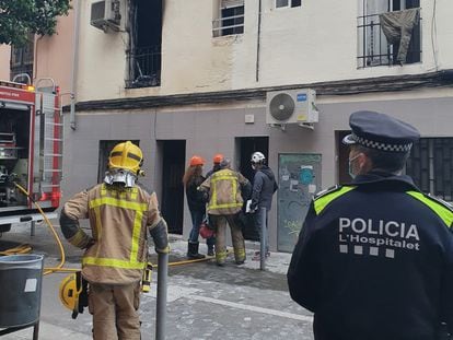 Muere un hombre en un incendio de una vivienda en L’Hospitalet de Llobregat