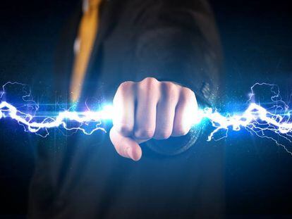 ¿Es momento de comprar eléctricas pese a la incertidumbre regulatoria?