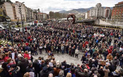 Manifestación en el centro de Bilbao por una subida de las pensiones mayor
