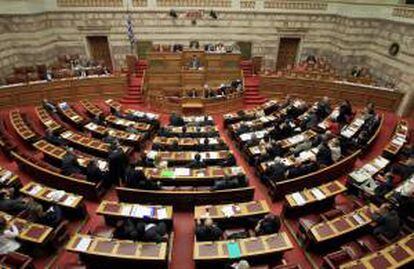 Vista general del debate en el Parlamento griego, en Atenas, Grecia.