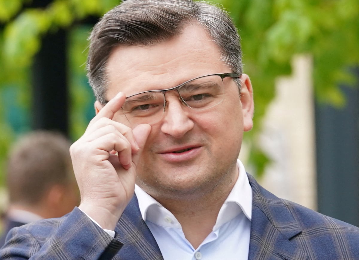 ukraine-s-foreign-minister-we-have-no-choice-but-to-win-this-war