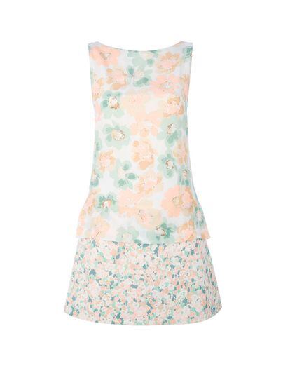¿Boda en el campo? Una buena opción es este vestido de flores en tonos pastel de Moschino. (598 euros)