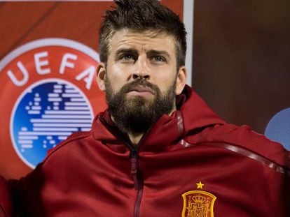 Piqu&eacute;, antes del partido ante Albania.