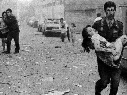Atentado de ETA contra la casa cuartel de la Guardia Civil en Vic (Barcelona) que causó nueve muertos, cuatro de ellos niñas, el 29 de mayo de 1991.