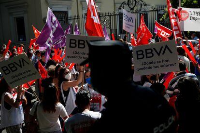 Protestas contra el ERE del BBVA, el pasado 2 de junio en Madrid.