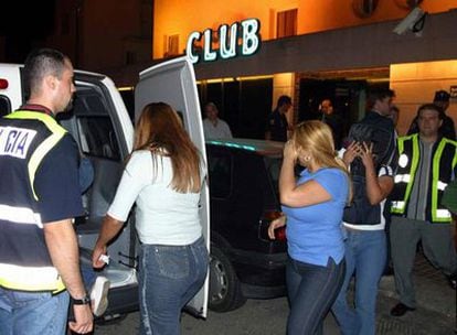 Redada en el club Saratoga de Castelldefels.