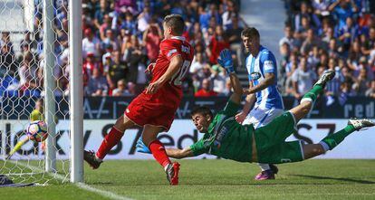 Nasri hace el segundo gol del Sevilla al Leganés.