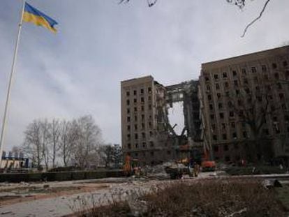 Edificio oficial destruido en Mykolaiv (Ucrania), el 29 de marzo.