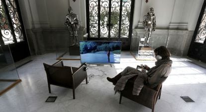 Proyecciones de videoarte instaladas entre las obras del Museo L&aacute;zaro Galdiano de Madrid. 