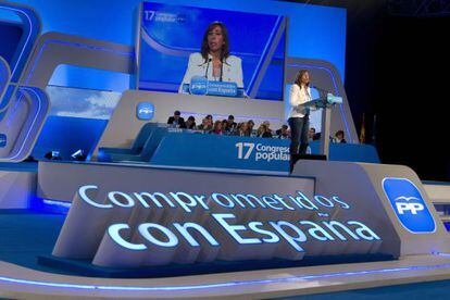 La presidenta del PP catalán, Alícia Sánchez Camacho, durante su intervención en el XVII Congreso del PP.