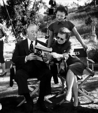 Patricia Hitchcock, con sus padres en el rodaje de 'Psicosis'.