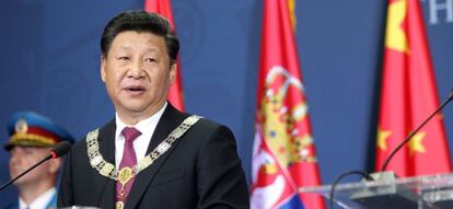 Presidente chino  Xi Jinping durante el encuentro con las autoridades serbias