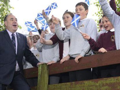 Alex Salmond, tras votar en el refer&eacute;ndum.