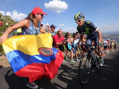 Nairo Quintana, al ataque en la Camperona durante la Vuelta de 2016.