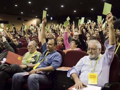Votación de la Asamblea Nacional de la CUP, en mayo de 2016.