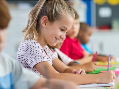 Haz un máster oficial universitario en Psicopedagogía. Comienza cuando quieras. ¡Decídete!