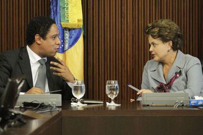 El ministro de Deportes, Orlando Silva, con Dilma Rousseff