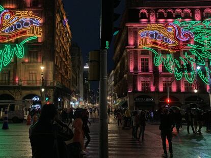 Inauguración del alumbrado decorativo que adorna la Plaza de la Constitución con motivo de las fiestas patrias y que en esta ocasión tiene como protagonistas a