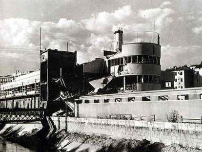 Estado de la piscina La Isla tras la Guerra Civil.