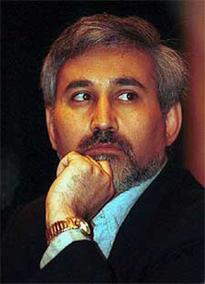 Reza Jatamí, en Teherán en 2000.