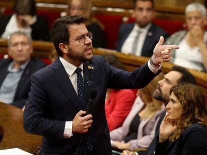El presidente de la Generaliat, Pere Aragonès, durante la sesión de control al Govern de este miércoles en el Parlament.