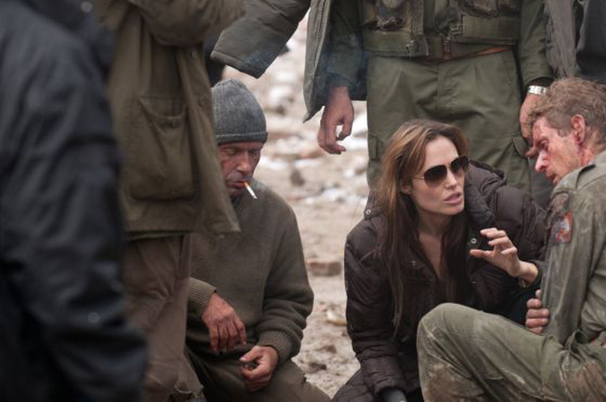 En Tierra De Sangre Y Miel Pelicula Completa La guerra interior de Angelina Jolie | Cultura | EL PAÍS