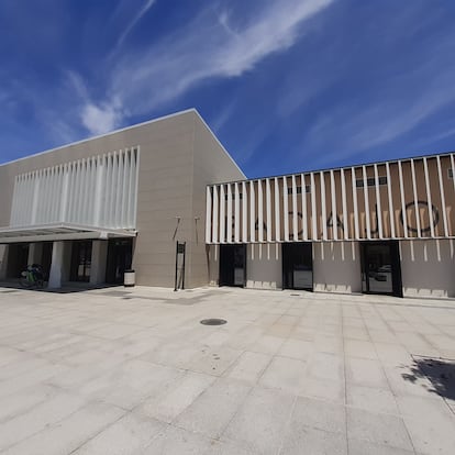 Estación de Badajoz, tras su remodelación para adaptarla a la alta velocidad.