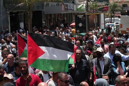 Banderas palestinas durante una manifestación contra la anexión israelí en Jericó.