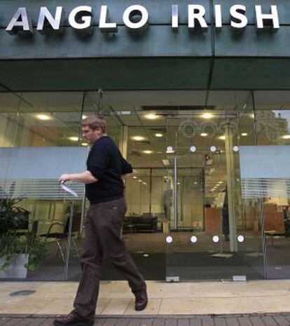 Sucursal del Anglo Irish Bank en Belfast, Irlanda del Norte.