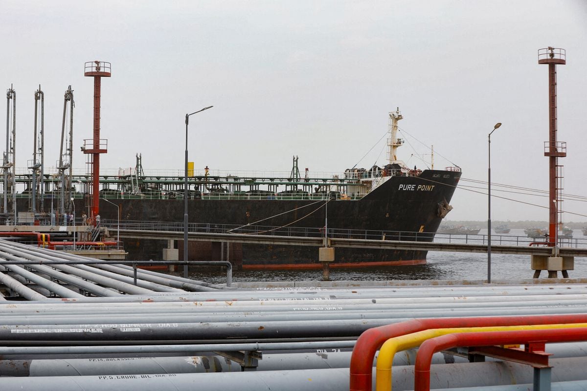 The West is reluctant to revise the cap on Russian oil despite the sharp rise in prices