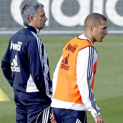 Mourinho y Benzema