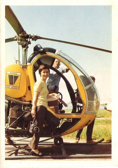Benedicta Sánchez, en un helicóptero en Río de Janeiro en 1971.
