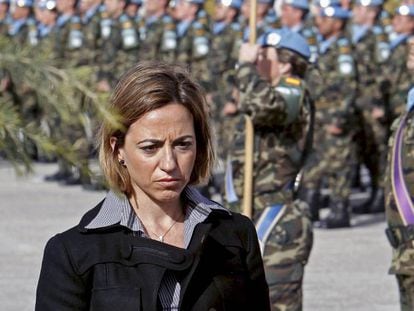 Carme Chacón, en una imagen de 2010, a la base Miguel de Cervantes, en Marjayún (Líbano).