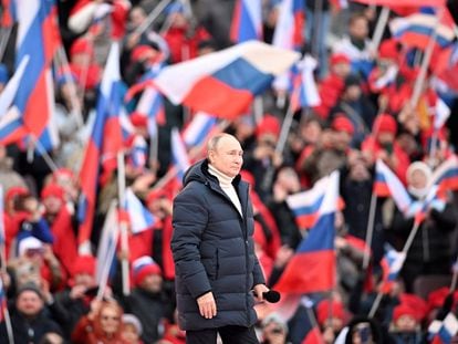 El presidente ruso, Vladímir Putin, durante un evento en el que se celebraba el octavo aniversario de la anexión de Crimea por parte de Rusia, en Moscú, el 18 de marzo.