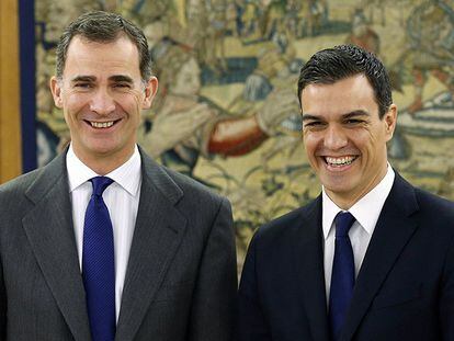 Felipe VI y Pedro Sánchez, en su encuentro de este viernes.