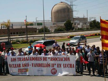 Una imagen de la concentración de protesta de los trabajadores de Vandellòs 2.