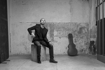 El guitarrista flamenco José de Lucía padece desde hace 17 años el síndrome de la distonía focal del músico.