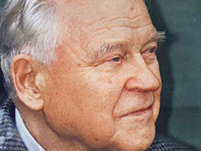 Tijon Jrénnikov.