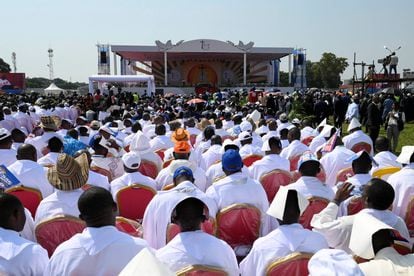 Pope Francis, in a dynamic, colorful and extremely musical mass, held this Wednesday in Kinshasa, focused his words on the idea of ​​forgiveness in a nation torn by war and ethnic conflicts.  “We cannot allow resignation and fatalism to grow.  If this climate is breathed around us, let it not be so for us".