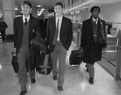 Casillas, con 16 años, en su primer viaje con el primer equipo, a Trondheim (Noruega). A su izquierda, Víctor, y a su derecha Seedorf.
