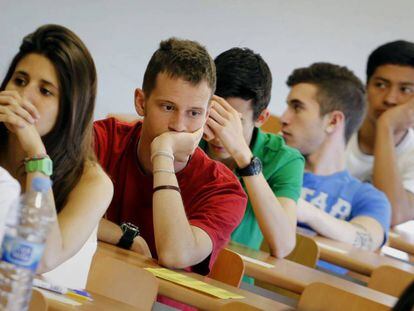 Pruebas de Selectividad en la Universidad Autonoma de Barcelona (UAB).  