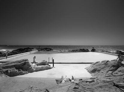 Las piscinas de mar en Leça da Palmeira, una playa en Matosinhos, la ciudad natal de Siza, inauguradas en 1966. |