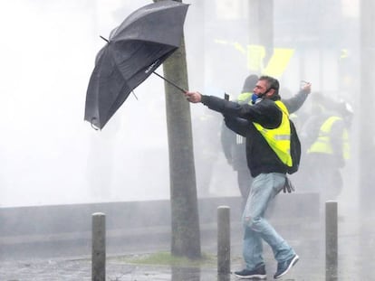 Manifestación de los chalecos amarillos en Burdeos (Francia) el 15 de diciembre