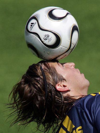 En 2006 Ramos, con 20 años, fue convocado por el seleccionador nacional Luis Aragonés para participar en el Mundial de Alemania. España cayó ante Francia en los octavos de final por 1-3.