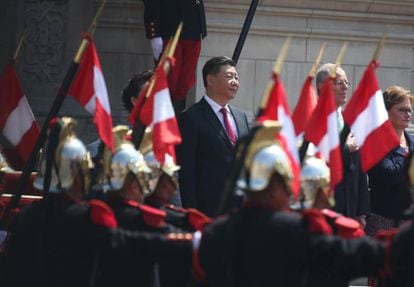 El presidente chino Xi Jinping junto al presidente peruano Pedro Pablo Kuczynski en la visita oficial a Lima celebrada en 2016. 